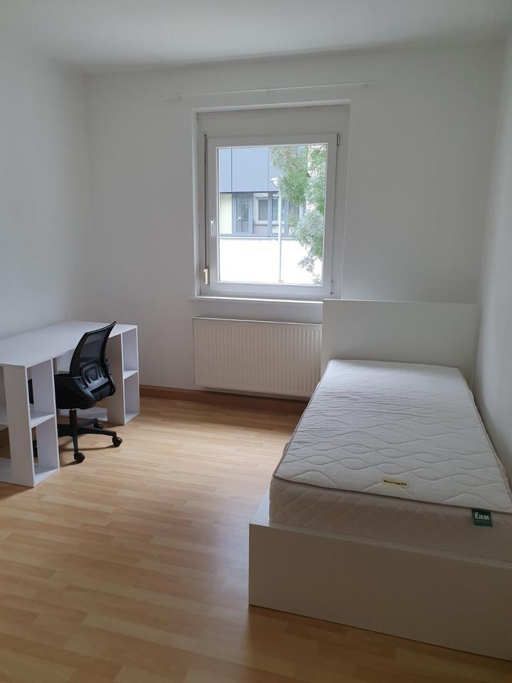 Zimmer in Frauen WG Heilbronn Zentrum