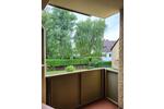 2-Zimmer Wohnung mit Balkon und Keller, großes Bad, ohne EBK