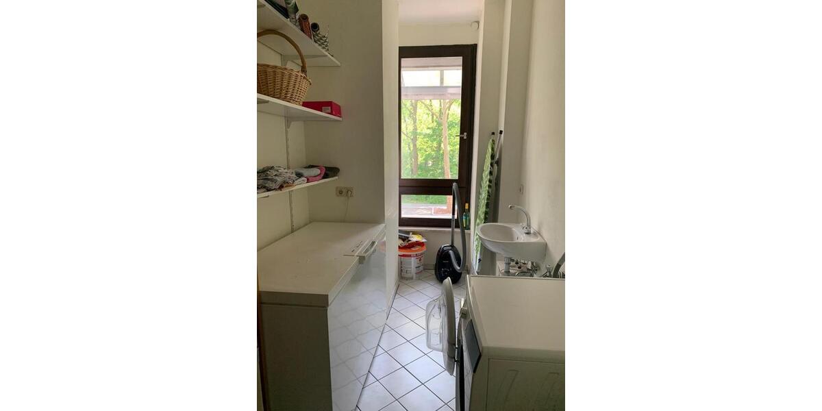 Gemütliches Zimmer in 3er-WG :) 1 zimmer