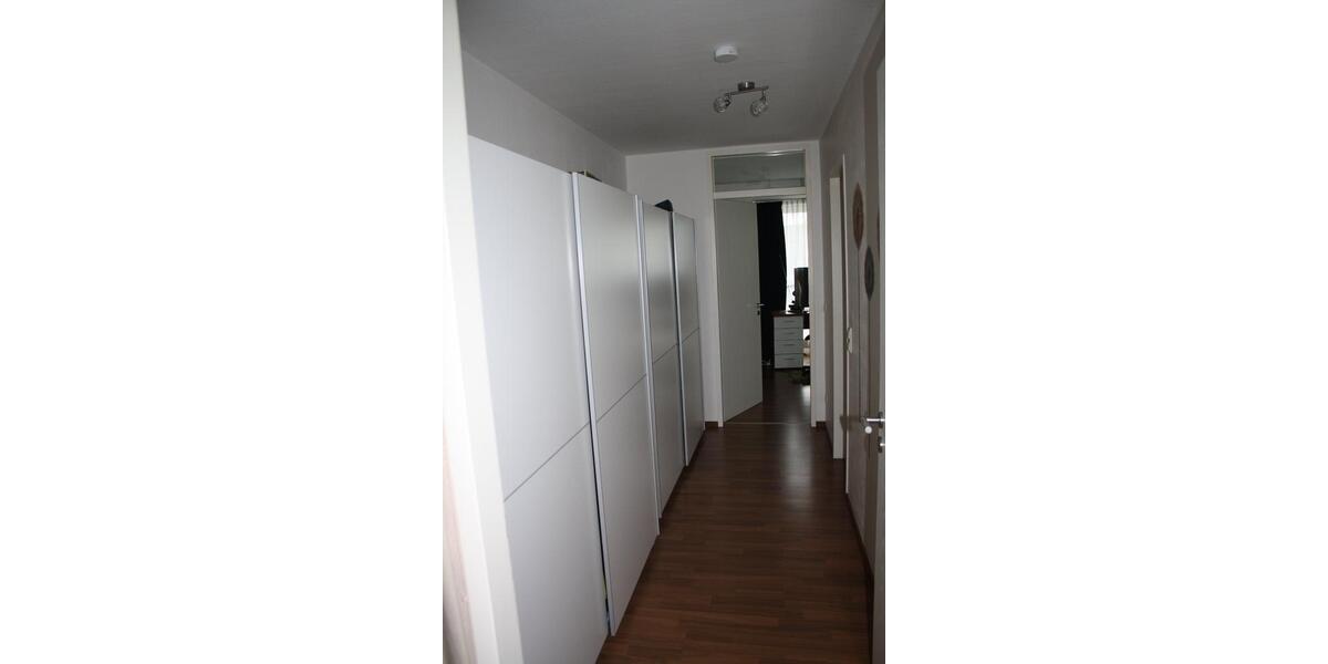 Einfamilienhaus Mönchengladbach Nord - 3 Zimmer, 80 m&sup2;, 800&euro; | Angebot:24397167