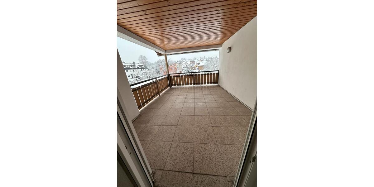 Etagenwohnung Kassel Philippinenhof-Warteberg - 6 Zimmer, 130 m&sup2;, 1.000&euro; | Angebot:25283268