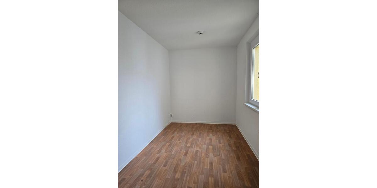 Etagenwohnung Stendal - 2 Zimmer, 54 m&sup2;, 281&euro; | Angebot:26142154