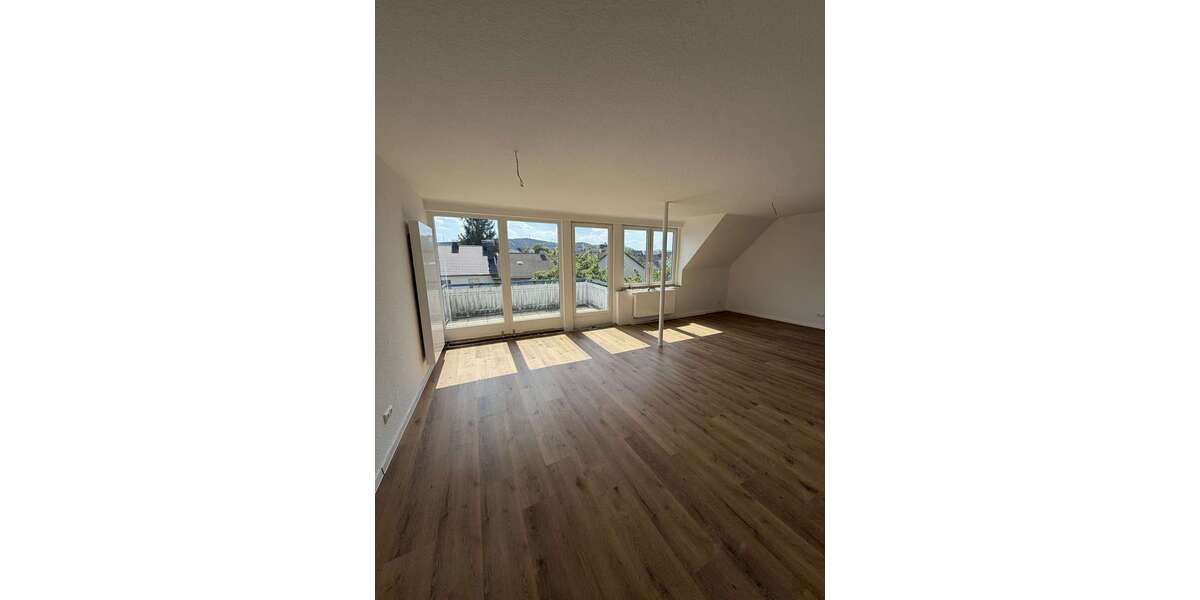 Etagenwohnung Hagen Eppenhausen - 3 Zimmer, 91 m&sup2;, 728&euro; | Angebot:27097419