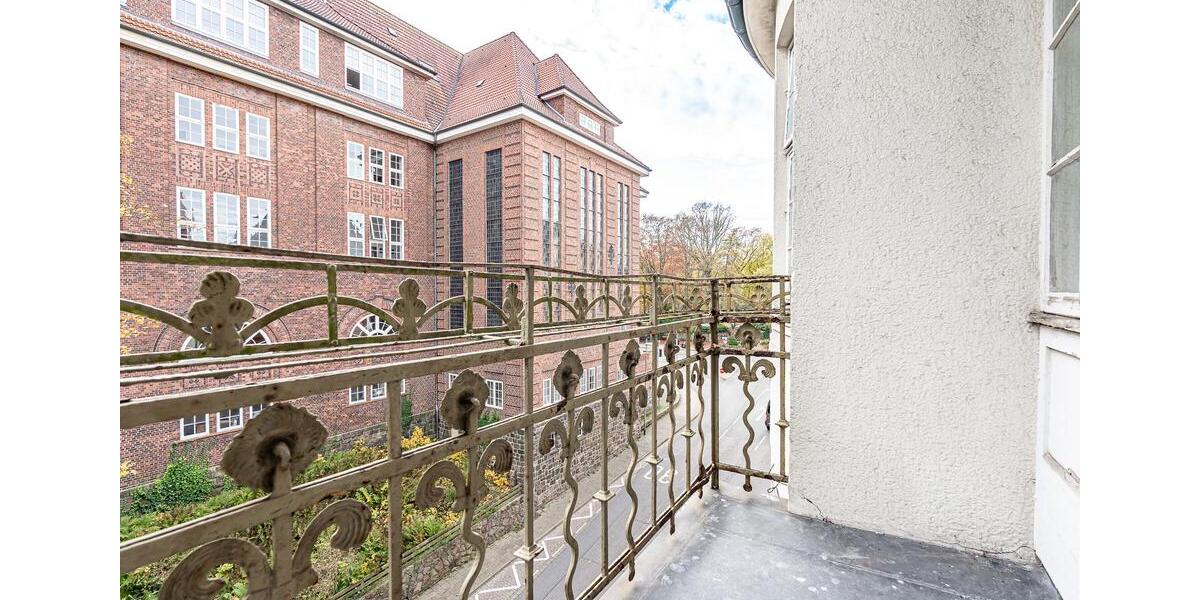 Etagenwohnung Flensburg - 5 Zimmer, 142 m&sup2;, 1.600&euro; | Angebot:26232948