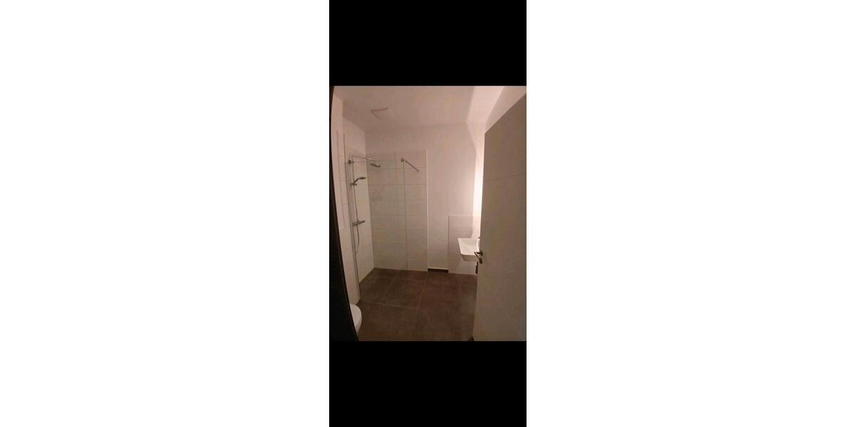 Etagenwohnung Burg - 4 Zimmer, 111 m&sup2;, 1.270&euro; | Angebot:25723608