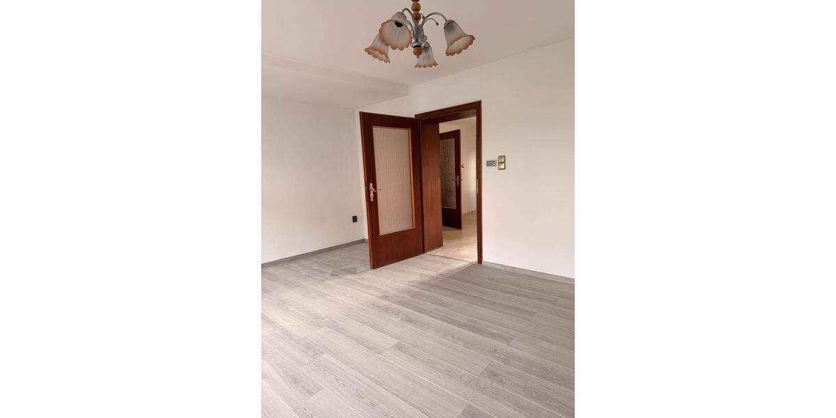 Reihenhaus Rehlingen-Siersburg Siersburg - 6 Zimmer, 145 m&sup2;, 950&euro; | Angebot:26197276