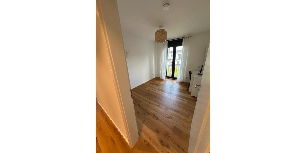 Etagenwohnung Hasel - 3 Zimmer, 106 m&sup2;, 1.850&euro; | Angebot:26336060
