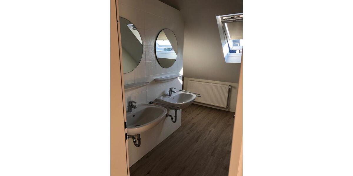 Etagenwohnung Saterland - 2 Zimmer, 85 m&sup2;, 645&euro; | Angebot:26644656