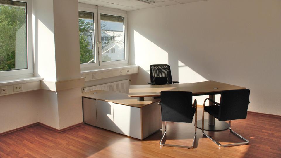 Gewerbeobjekt Steinbach (Taunus) - 599&euro; | Angebot:25181395