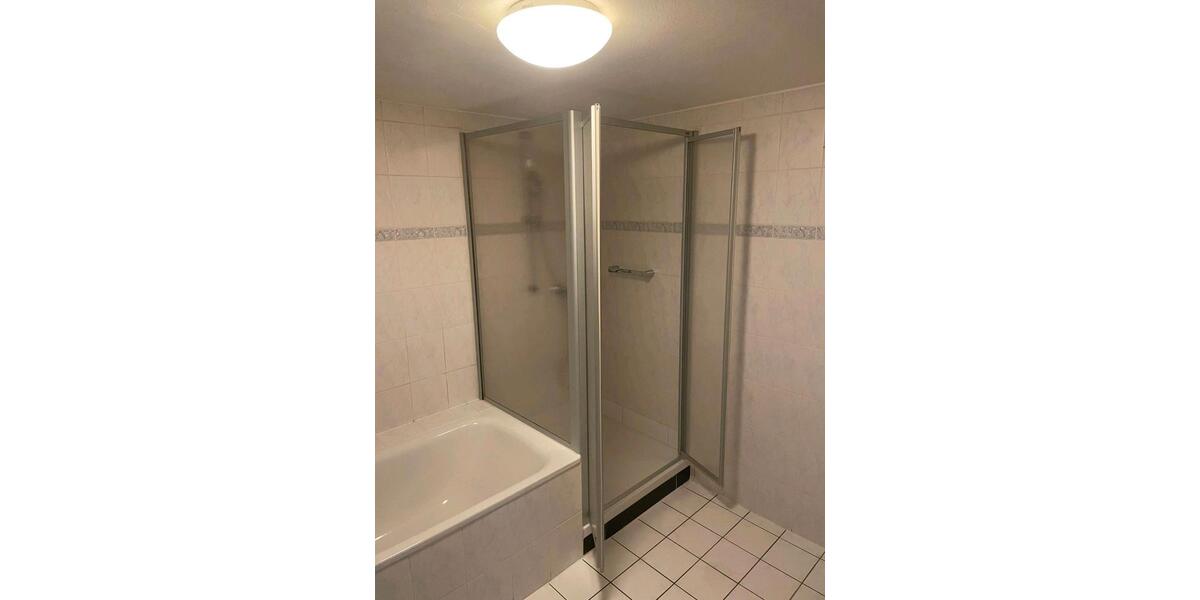 Etagenwohnung Eschwege - 2 Zimmer, 74 m&sup2;, 490&euro; | Angebot:26062066