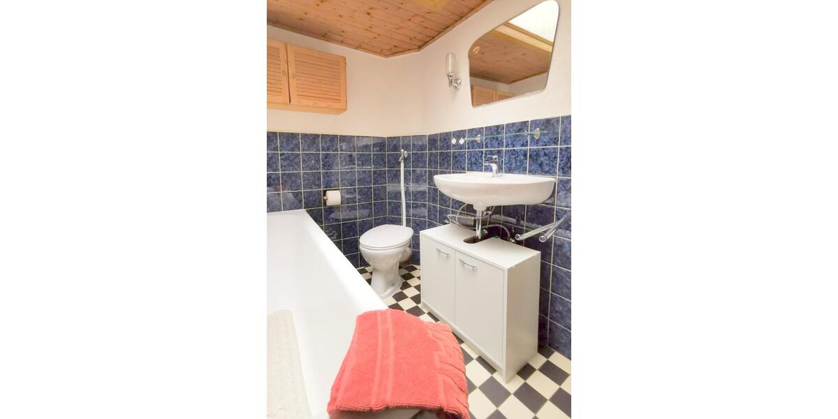 Wohnen auf Zeit Wittlich - 7 Zimmer, 160 m&sup2;, 98&euro; | Angebot:20007318