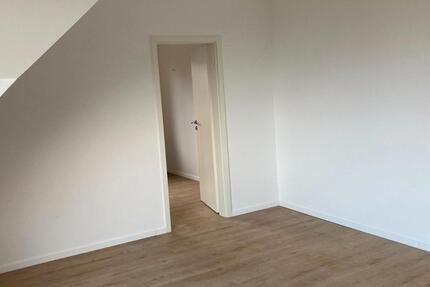 Wohnung Dortmund Grevel - 4 Zimmer, 78 m&sup2;, 858&euro; | Angebot:26480750