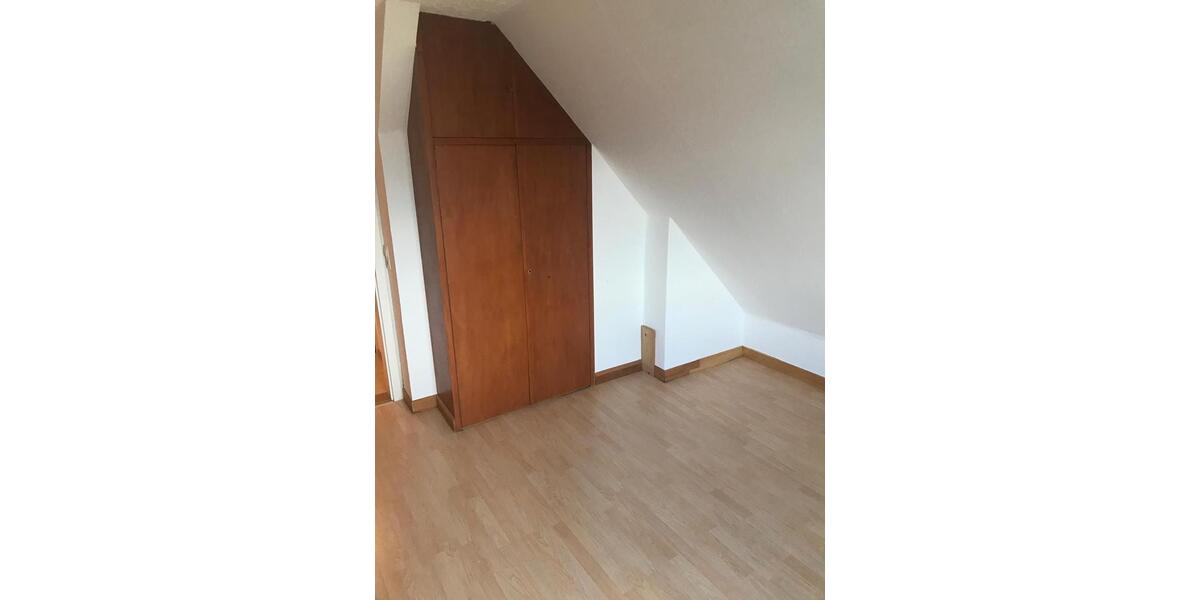 Dachgeschoßwohnung Seesen - 1 Zimmer, 40 m&sup2;, 320&euro; | Angebot:26669439