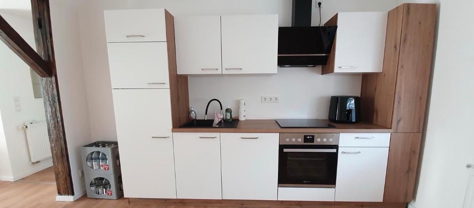 Etagenwohnung Friedewald - 1 Zimmer, 70 m&sup2;, 620&euro; | Angebot:26698350