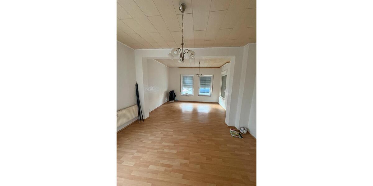 Erdgeschoßwohnung Melle - 5 Zimmer, 120 m&sup2;, 950&euro; | Angebot:26271721