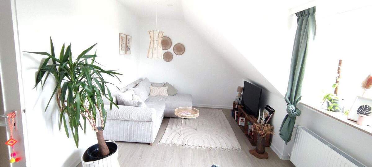 Charmantes Dachgeschossapartment in Osnabrück - 2 Zimmer auf 50 m² 2 zimmer