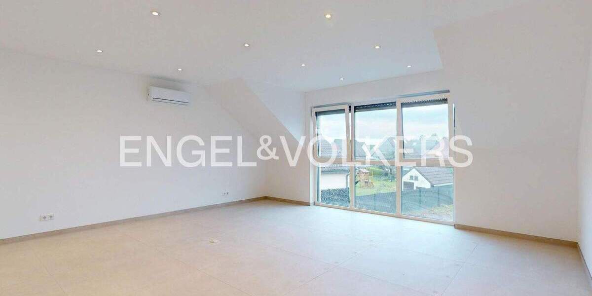 Reihenendhaus Kamp-Lintfort Niersenbruch - 4 Zimmer, 173 m&sup2;, 2.500&euro; | Angebot:25803175