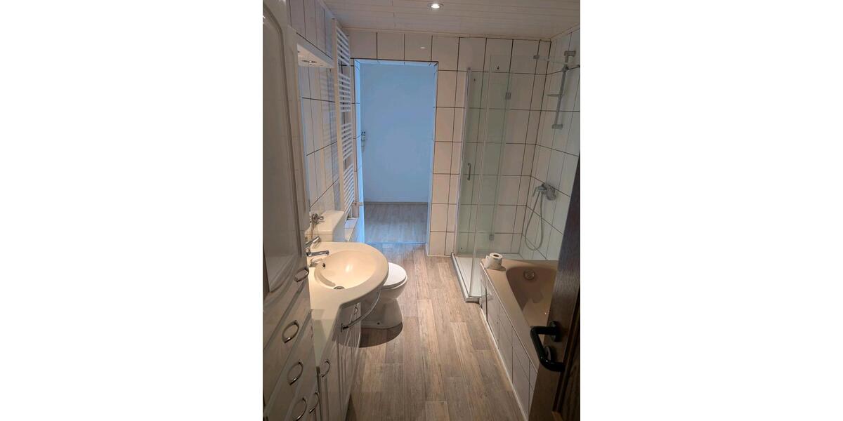 Etagenwohnung Bad Grund (Harz) - 4 Zimmer, 120 m&sup2;, 990&euro; | Angebot:24788867