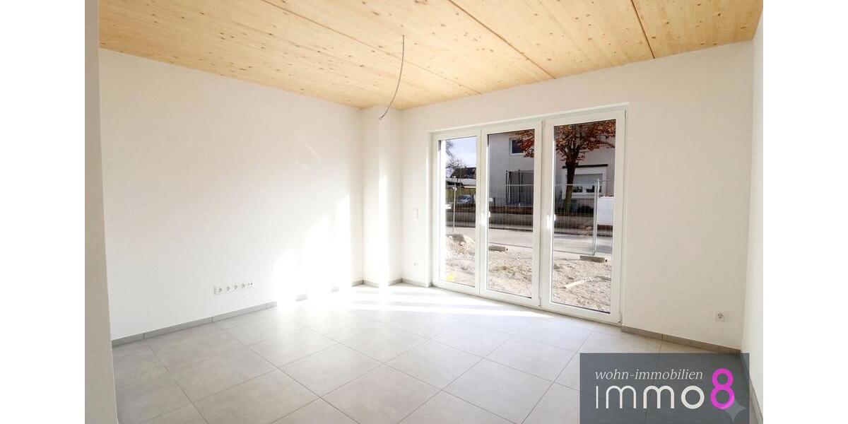 Reihenhaus München Allach-Untermenzing - 4 Zimmer, 110 m&sup2;, 2.800&euro; | Angebot:26624124