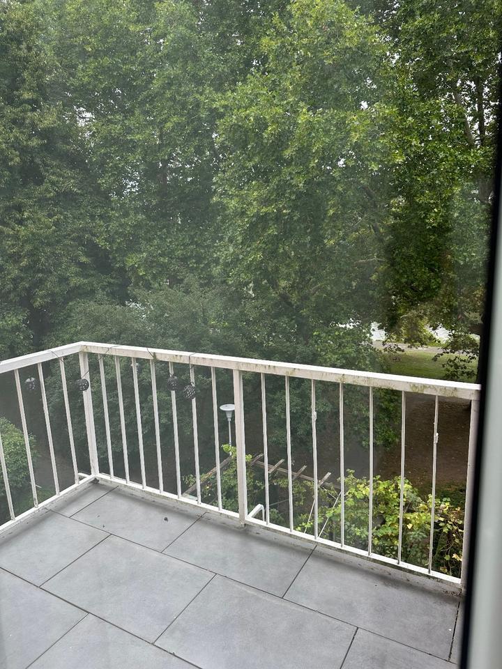 Single-Apartment mit EBK und Balkon-56068 Koblenz, Mainzer Straße