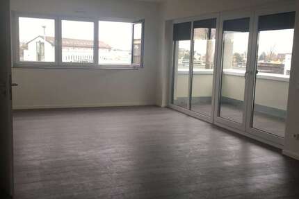 Wohnung Frechen - 2 Zimmer, 81 m&sup2;, 1.339&euro; | Angebot:25143342