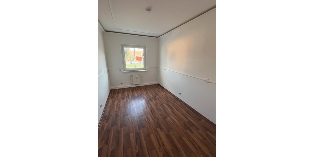 Etagenwohnung Aue-Bad Schlema Bad Schlema - 1 Zimmer, 48 m&sup2;, 380&euro; | Angebot:25782330