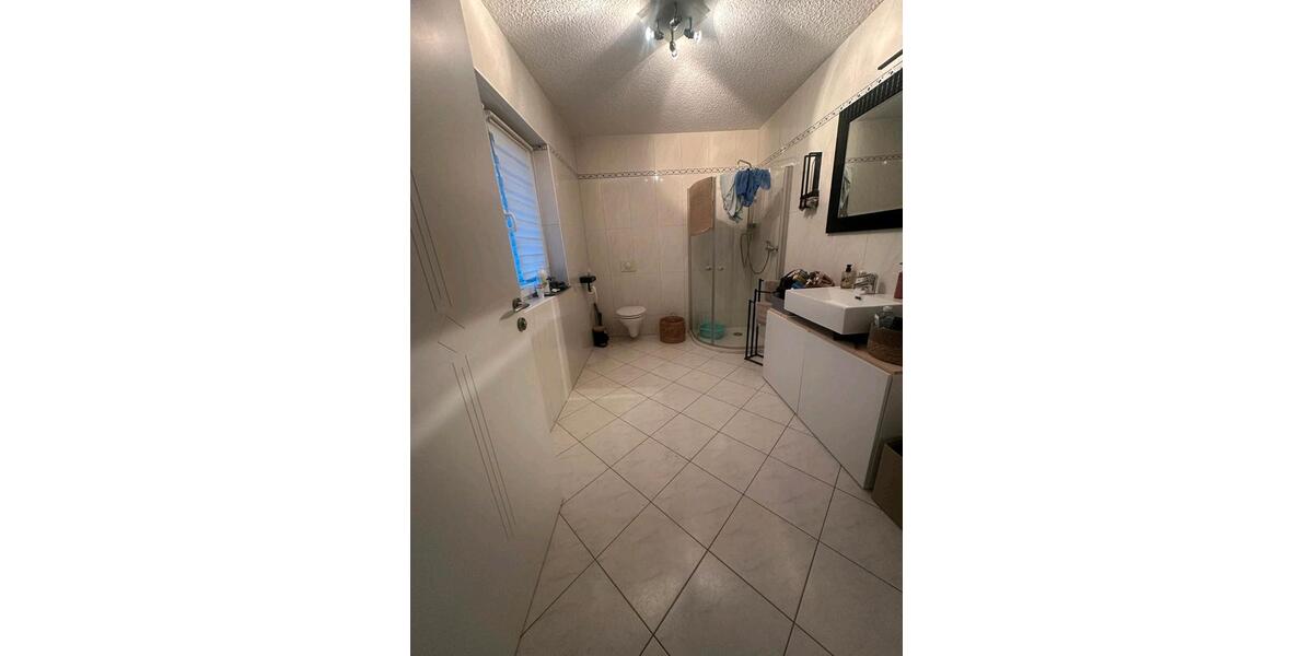 Einfamilienhaus Reichshof - 4 Zimmer, 147 m&sup2;, 1.300&euro; | Angebot:26268358