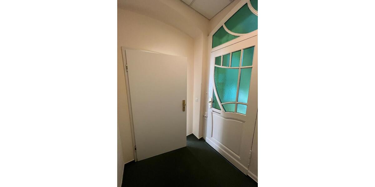 Etagenwohnung Bitterfeld-Wolfen Bitterfeld - 1 Zimmer, 46 m&sup2;, 340&euro; | Angebot:24660395