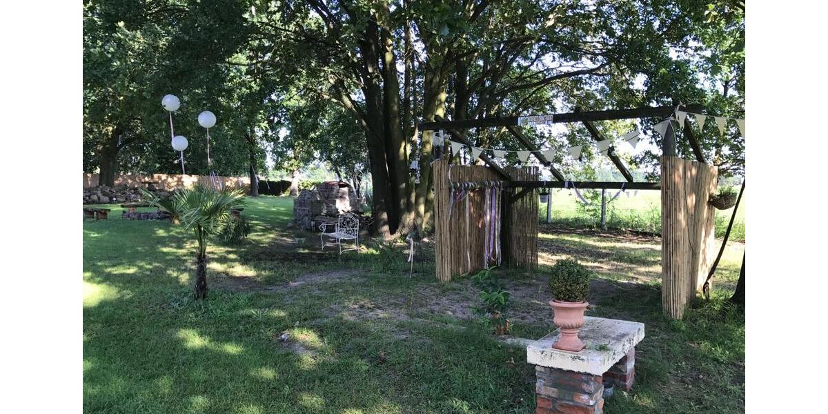 Gewerbeobjekt Baruth/Mark Mark - 10 Zimmer, 220 m&sup2;, 880&euro; | Angebot:15330411