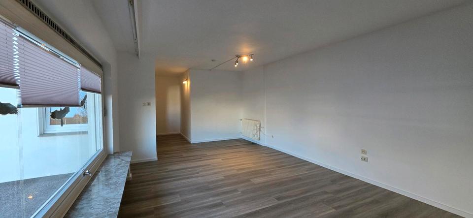 Wohnen auf Zeit Kreuztal - 1 Zimmer, 28 m&sup2;, 365&euro; | Angebot:21398942