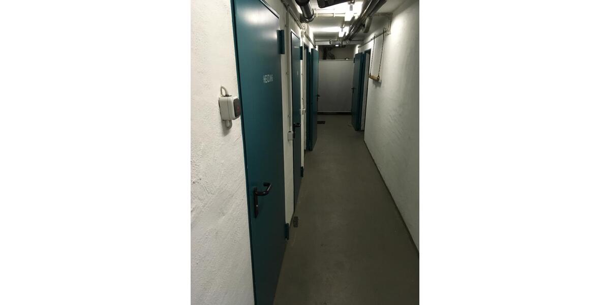 Etagenwohnung Strausberg - 4 Zimmer, 152 m&sup2;, 1.749&euro; | Angebot:23818039