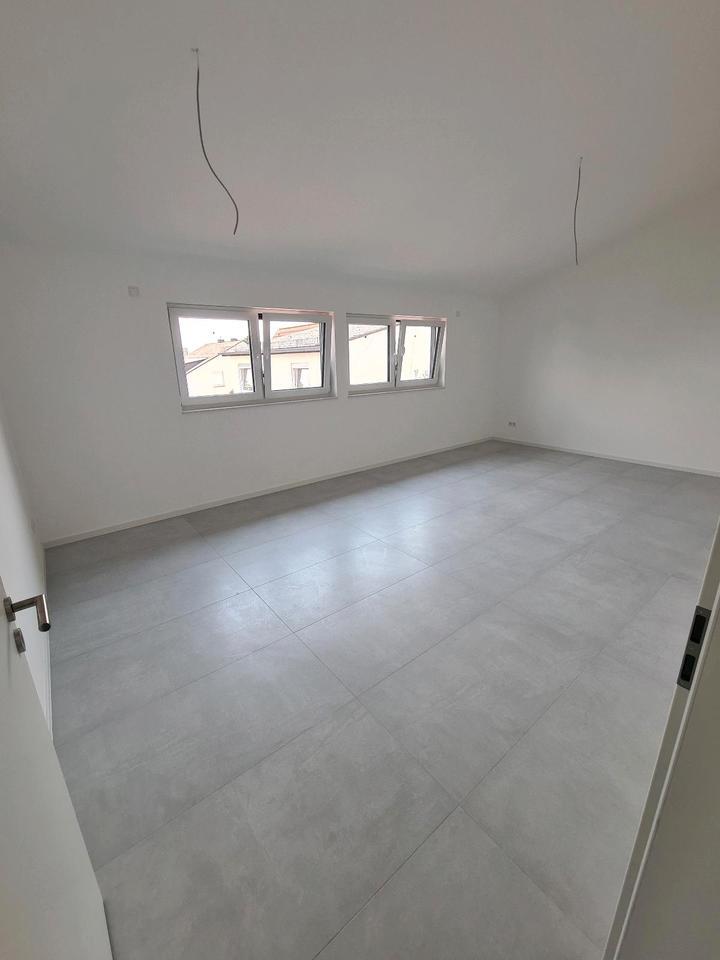4-Zimmer-Wohnung zu vermieten Neubau