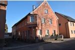 Mehrfamilienhaus, Wohnhaus Bechhofen - 8 Zimmer, 180 m&sup2;, 1.800&euro; | Angebot:24443349