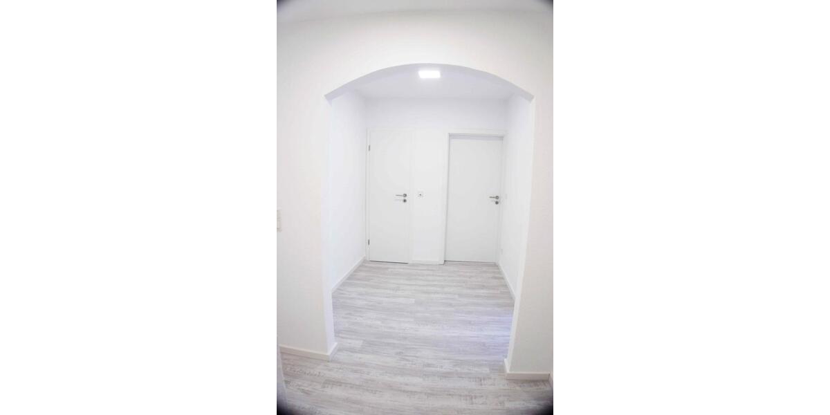 Dachgeschoßwohnung Zell (Mosel) - 4 Zimmer, 75 m&sup2;, 700&euro; | Angebot:22980753