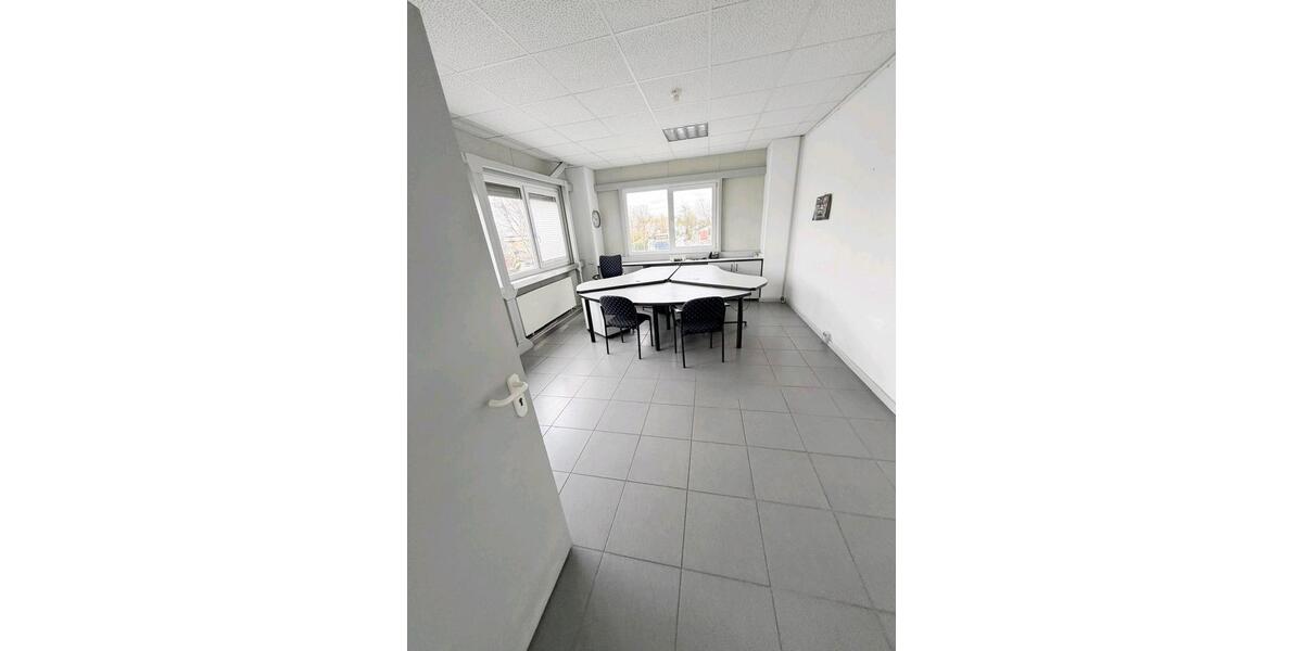 Gewerbeobjekt Riedstadt - 6&euro; | Angebot:25956113