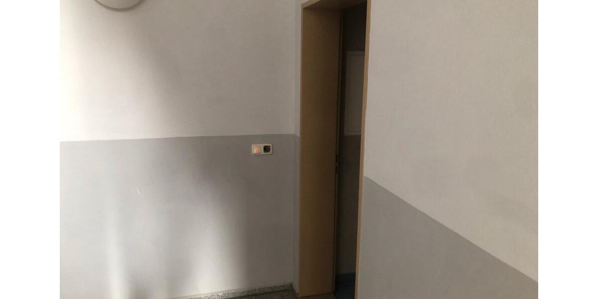 Erdgeschoßwohnung Bitterfeld-Wolfen Bitterfeld - 1 Zimmer, 40 m&sup2;, 460&euro; | Angebot:26087368