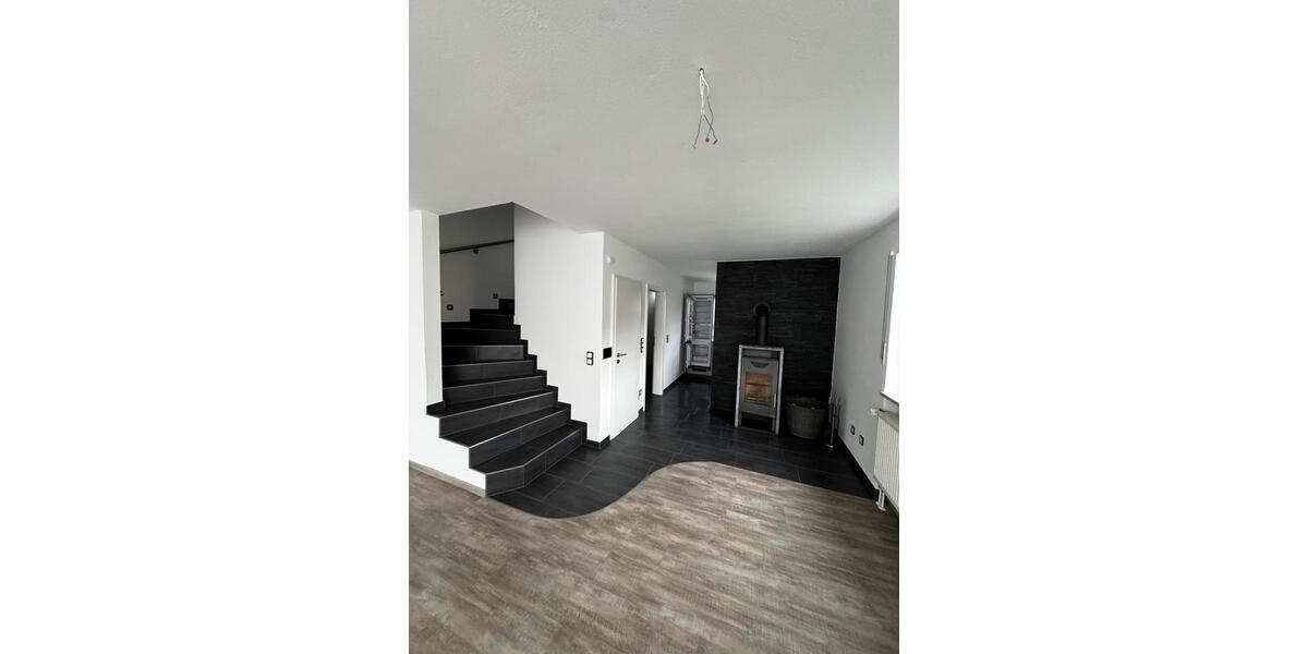 Doppelhaushälfte zur Miete Straubing (Ittling) 4 zimmer