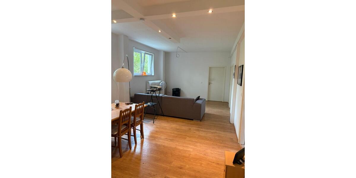 Wohnen auf Zeit Bielefeld Heepen - 16 Zimmer, 95 m&sup2;, 410&euro; | Angebot:26488403