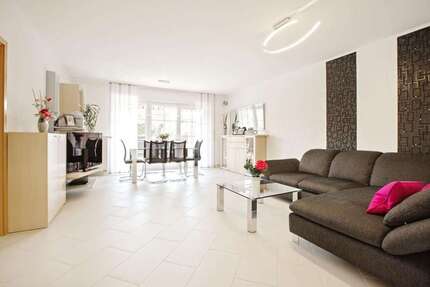 Wohnung Wolfsburg Almke - 3 Zimmer, 100 m&sup2;, 1.100&euro; | Angebot:26071222