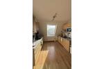 Dachgeschoßwohnung Duisburg Duisburg-Mitte - 4 Zimmer, 93 m&sup2;, 800&euro; | Angebot:26060436