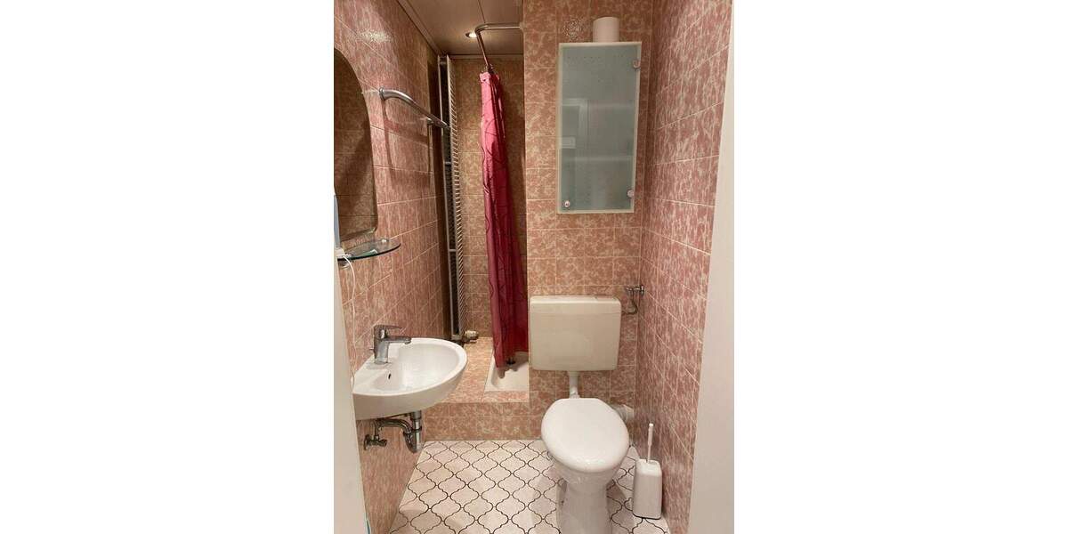 Etagenwohnung Ahorn OT Eicha - 2 Zimmer, 65 m&sup2;, 450&euro; | Angebot:24251729