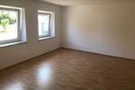 Erdgeschoßwohnung Marklkofen - 4 Zimmer, 105 m&sup2;, 730&euro; | Angebot:25394682