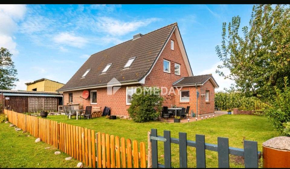 Dachgeschoßwohnung Ladelund - 3 Zimmer, 70 m&sup2;, 500&euro; | Angebot:25017292