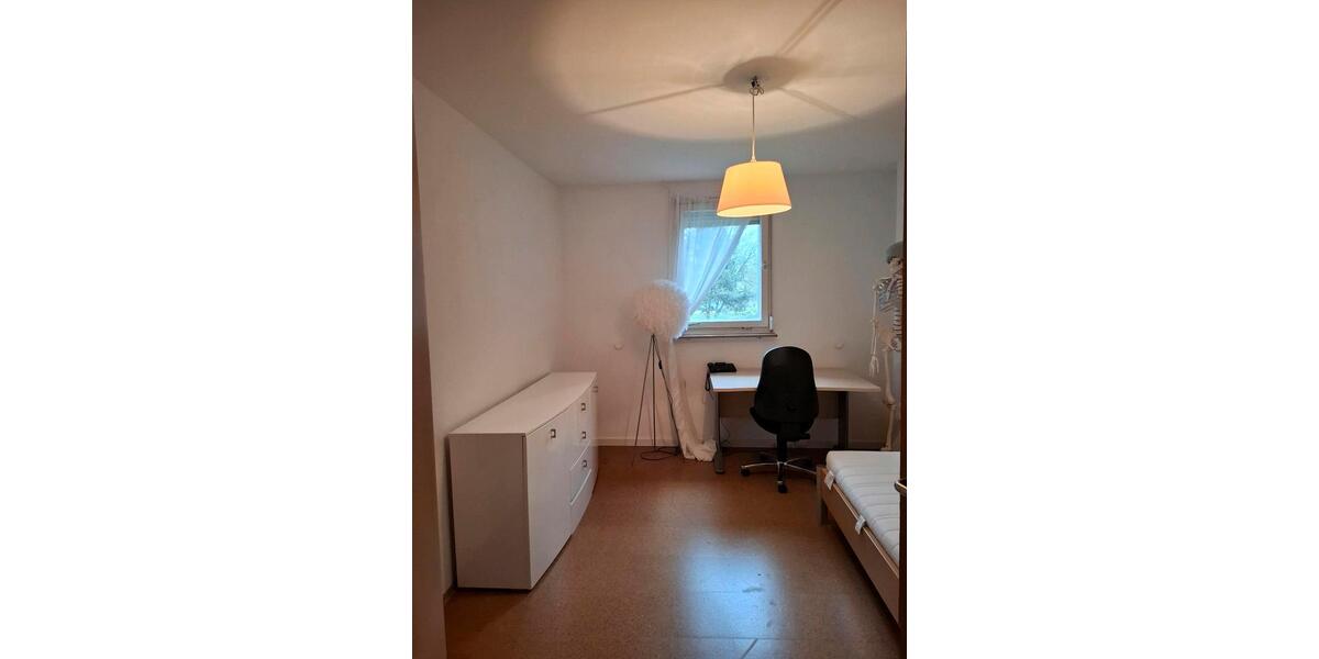 Wohnen auf Zeit Ravensburg - 1 Zimmer, 12 m&sup2;, 350&euro; | Angebot:25989621