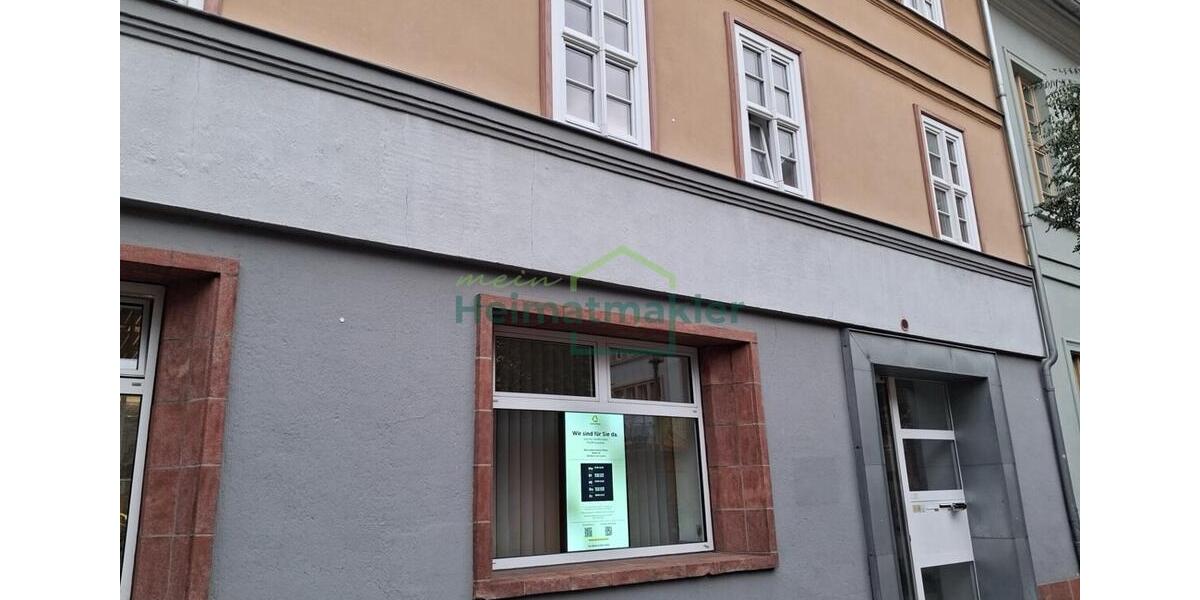 leerstehende 2- Zimmer Wohnung am Markt in Aschersleben mit Balkon! 2 zimmer