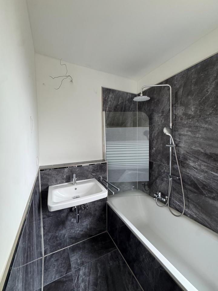 Helle 2-Zimmer-Wohnung in Voerde (46562)