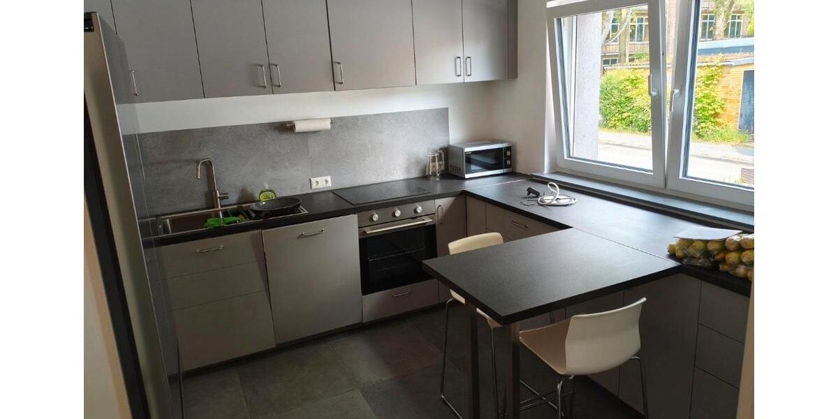 Wohnen auf Zeit Bochum Bochum-Mitte - 7 Zimmer, 180 m&sup2;, 600&euro; | Angebot:26547262