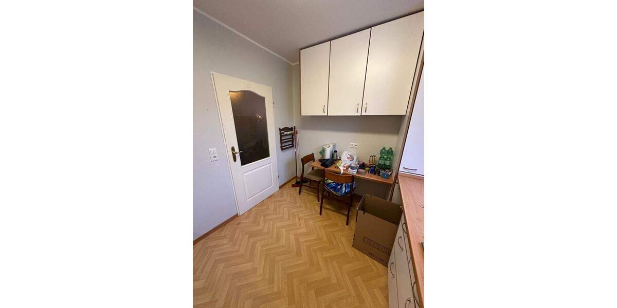 Etagenwohnung Wilhelmshaven Neuengroden - 4 Zimmer, 105 m&sup2;, 950&euro; | Angebot:24504425