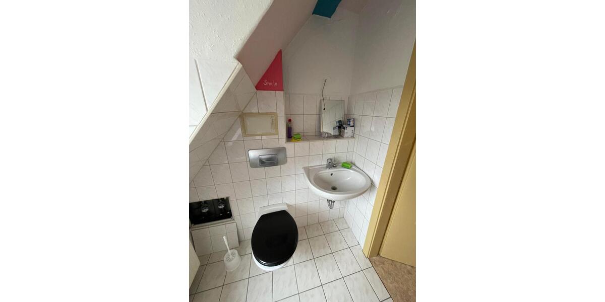 Dachgeschoßwohnung Zschopau - 2 Zimmer, 41 m&sup2;, 192&euro; | Angebot:24731647