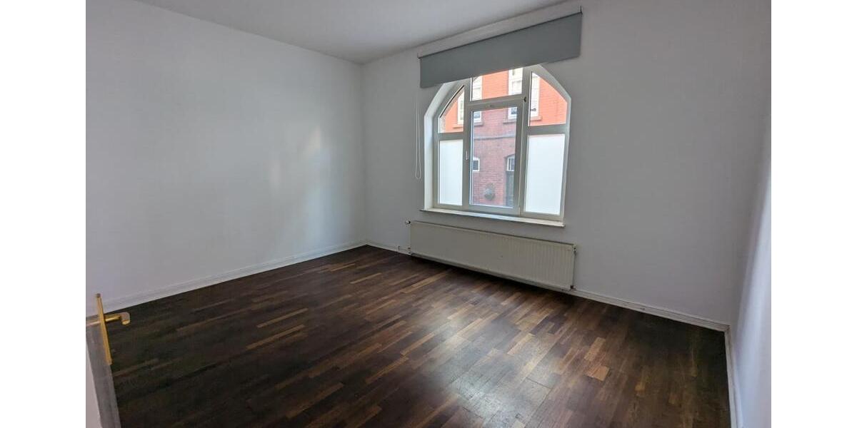 Erdgeschoßwohnung Einbeck - 3 Zimmer, 100 m&sup2;, 800&euro; | Angebot:26597735